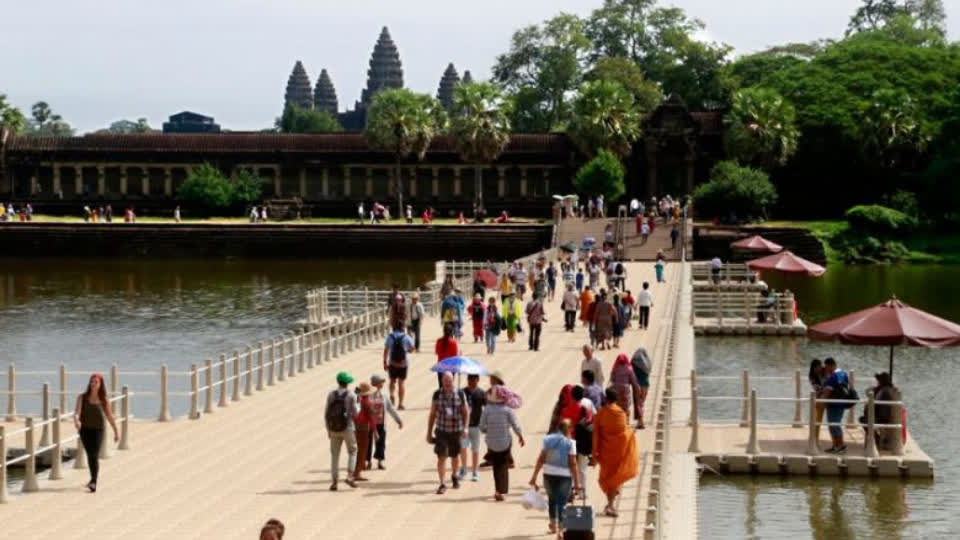 柬埔寨年底国际游客接待量有望达到200万人次