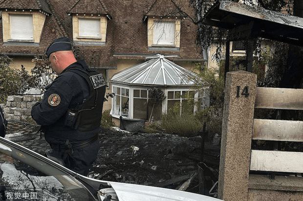 法国巴黎郊区一市长家遭车撞击与纵火，法总理公开谴责