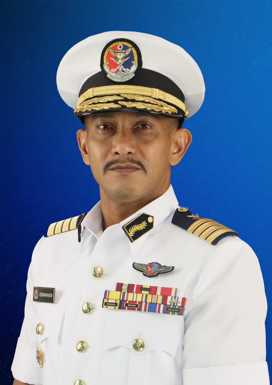 依兹旺哈迪宾依德罗斯海事船长。