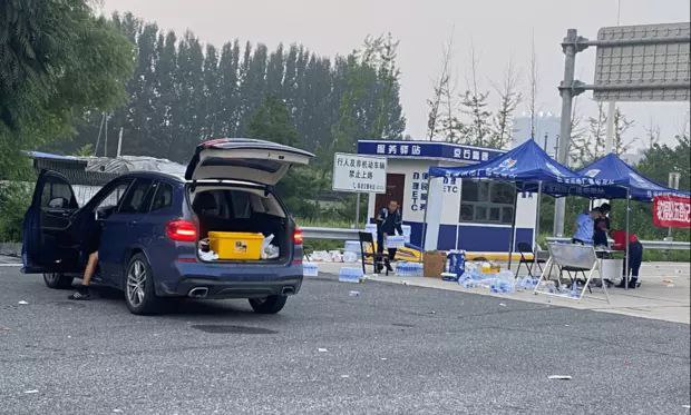 救援人员到达涿州后，被眼前的一幕惊呆了